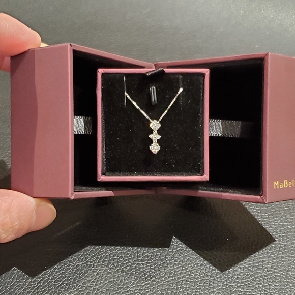 AUTHENTIC Diamond Necklace - Picture 6 of 8